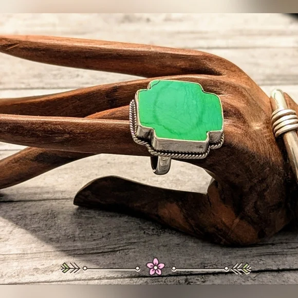 Paige Wallace Rare Vintage Sterling & Turquoise Southwest Cross Statement Ring - Picture 2 of 12